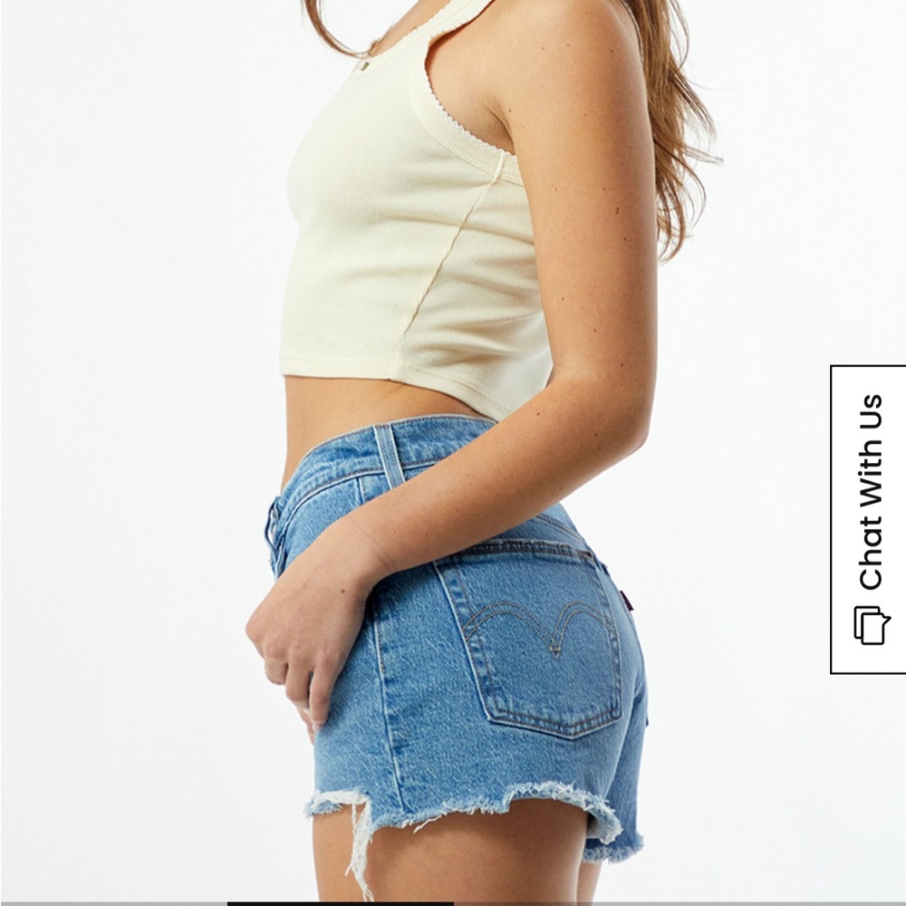 Levi’s 501 Original Medium Blue Mid Rise Denim Shorts - Picture 9 of 9